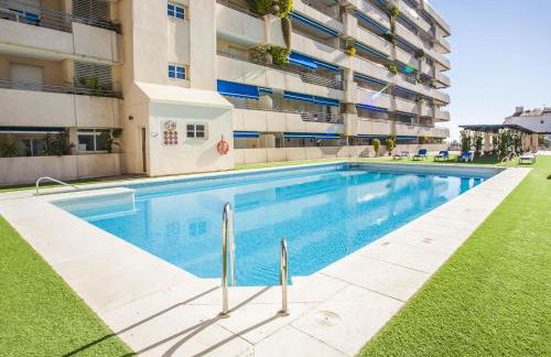 VACATION MARBELLA I Puerto Banus Sea Front, Best View, 24-7 Security, Pool - Photo 4