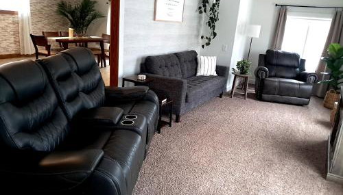 Pondside Abode - Photo 4