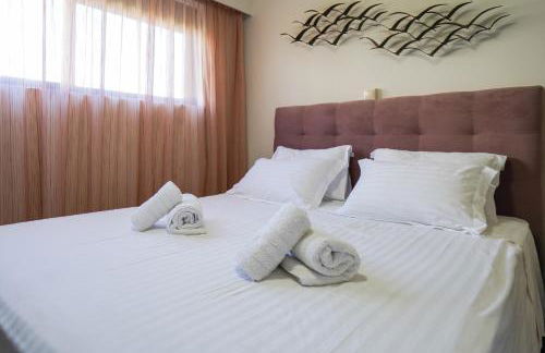 Theo and MS Luxurious Apartments by Filos Inc - Foto 18