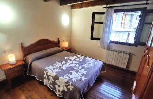 Casa Rural con patio y BBQ en La Vall de Boí - Foto 4