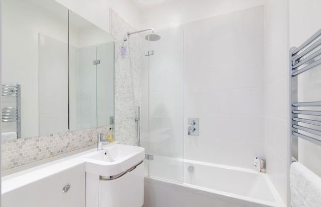 Modern stylish and luxurious 1 bed flat - Foto 39