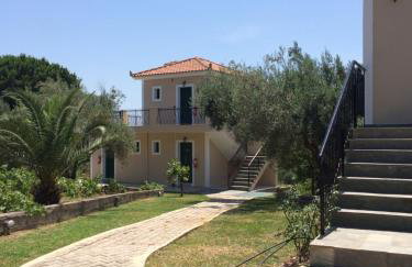 Koukounaries Studios - Foto 26