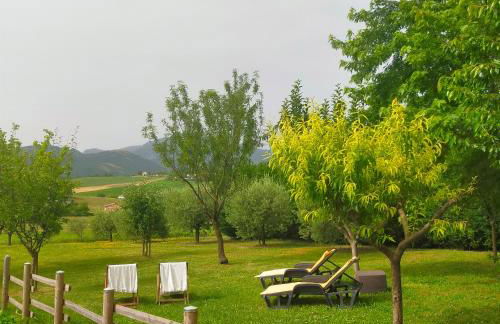 MANSARDA VITI - Sguardo su Frontone - - Foto 37