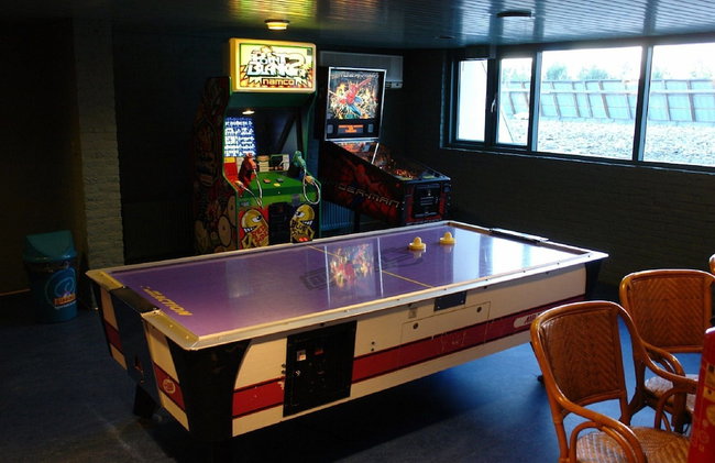 Enchanting Chalet 600 m From the sea - Photo 17