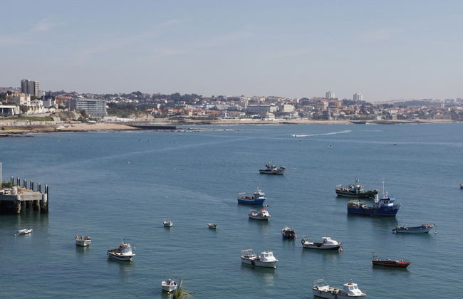 Remarkable view over Cascais Bay - Photo 32
