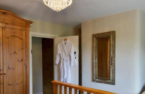 Periwinkle Cottage - Photo 7