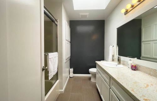 Spacious 5B 2 5ba House 4 Free Driveway parking - Foto 14