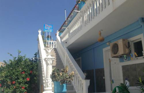 Dina Studios - Photo 21