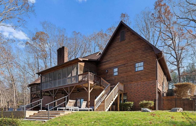 Winding Down by Avantstay Sleeps 20 + Dock, View - Photo 68