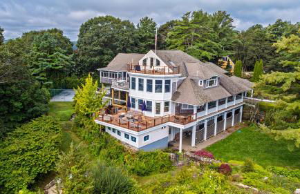 Luxe Coastal Estate Tennis, Beach, Firepit, View - Foto 1