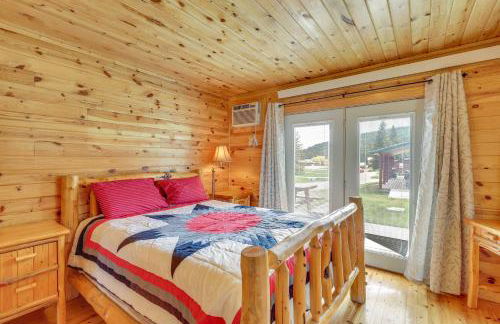 Wraparound Deck and BBQ Pet-Friendly Deadwood Cabin - Foto 17