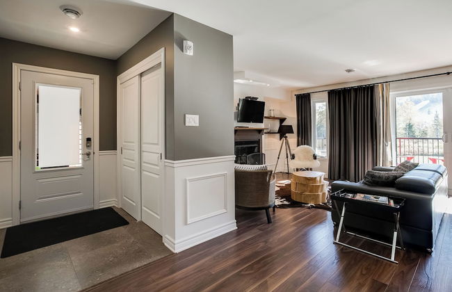 Slopeside Condo - Photo 17