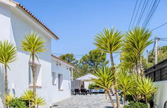 Yasmine Casas Barcelona - Photo 3