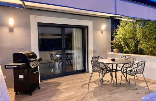 Maison avec ses 2 terrasses et sa piscine - Foto 9