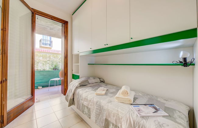 Cinzia Apartment Front Beach - Foto 7