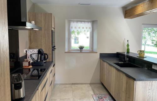 Gîte de charme à Thiel-sur-Acolin avec jardin et climatisation - FR-1-489-338 - Foto 2