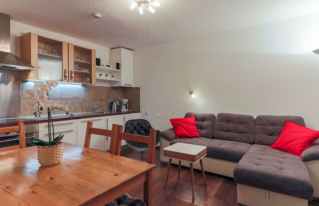 Central Apartment With Balcony, Terrace, Garden, Deckchairs - Foto 22