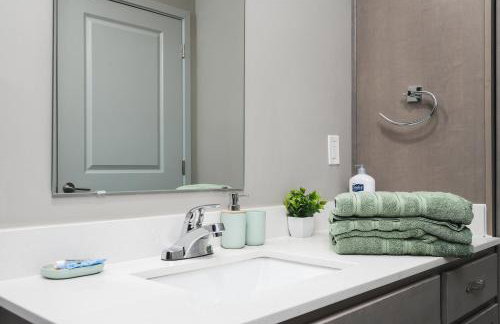 Luxe Escape Near DT Indy - Foto 13