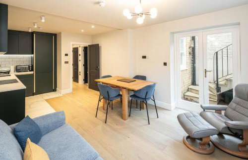 2BR Garden Flat Near Richmond & Stadium - Foto 18