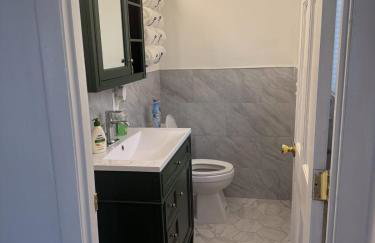 Hyannis Hideaway in Cape Cod - Photo 26