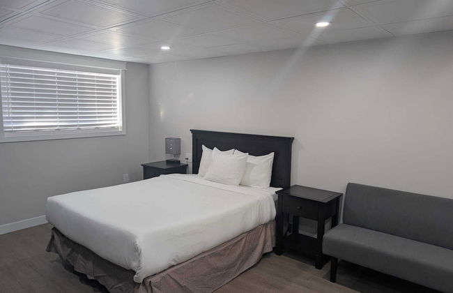 Mira Holdings - Foto 3