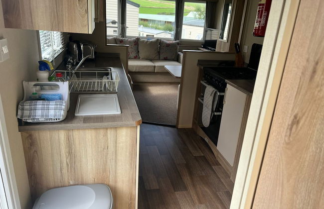 Adorable Caravan in Newquay Bay Resorts Nb98 - Foto 5