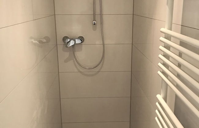 City Apartment - Photo 19