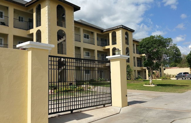 New Kingston Guest Apartment at Donhead - Foto 1