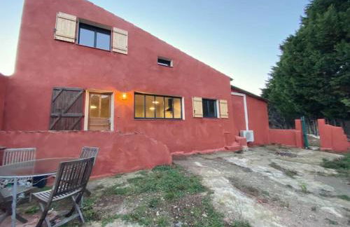 Maison de campagne dans un domaine viticole - Photo 1