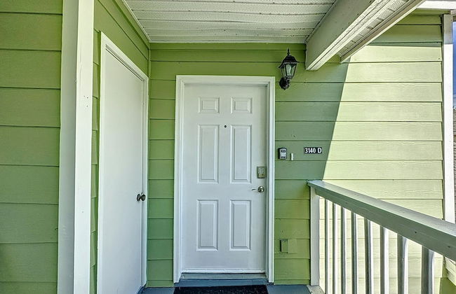 Lovely 3 bed Condo Near Disney Quiet Community - Photo 35