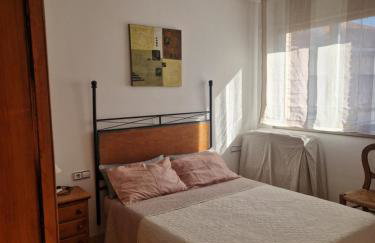 APARTAMENTO EN SEGUNDA LINEA DE MAR, WIFI & A.C - Foto 6