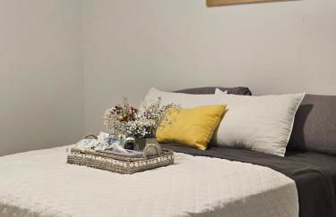 genie palace at statefarm stadium - Photo 19