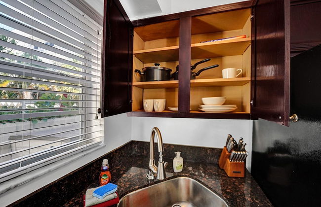 Lovely 1- Bedroom Rental Unit With Pool - Foto 11