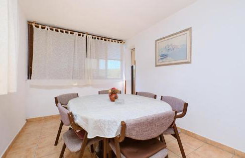3 Bedroom Pet Friendly Apartment In Artatore - Foto 13