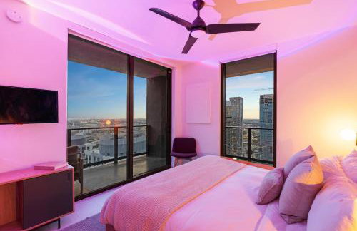 Stunning Lux 2 Bed 2 Bath with Panoramic View from Balcony - Foto 67