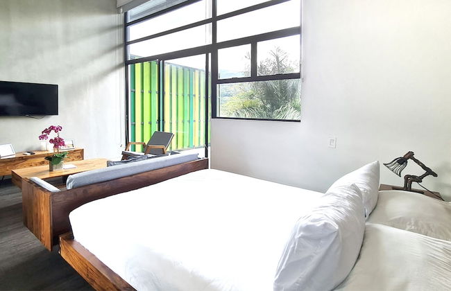 BEE Suites Santa Ana - Foto 9