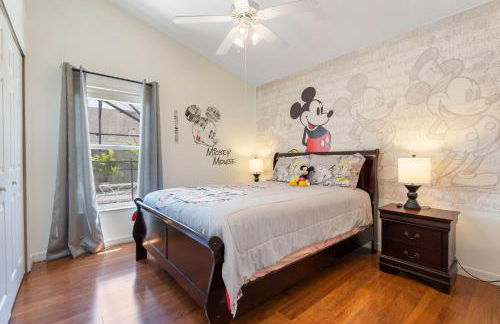 Cozy 4 Bedrooms Next to DisneyPrivate Pool - Foto 10