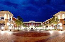 Glamorous 1BR Condo 200ft to St. Thomas Hospital - Foto 13