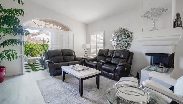 The Elemental Retreat- Pool Spa and Sauna - Foto 2, Habitación