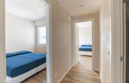 Beachfront Penthouse with private parking - Foto 32