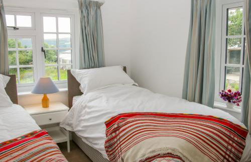 The Old Farmhouse, Upper Pitts - Photo 36