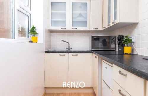 Bright and Warm 1-bed Annexe in West Bridgford, Nottingham by Renzo, Free Driveway Parking! - Foto 4