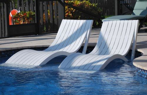 VacationSunwind Delray home! Water Front Pool Dock near Beach - Foto 42