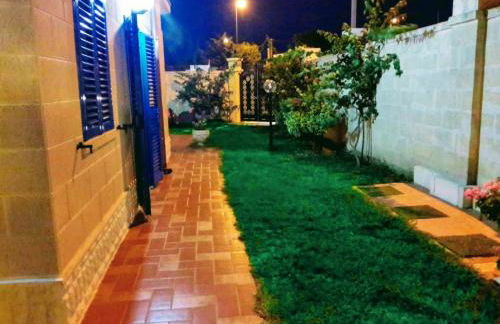 Apartment For 2 - 4 People Just 100m From the Sandy Sea - Foto 44