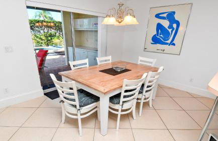 Altaira - Top Location Lake View Pool Spa4 Bed - Photo 31