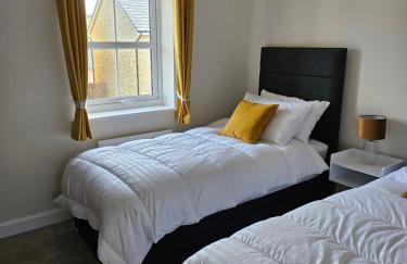 The Neal's 4 Bedroom House in Buxton Sleeps 8 - Photo 41