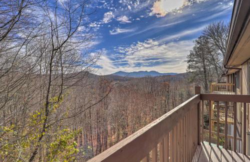 Sugar Mountain Chalet with Hot Tub and Ski Shuttle! - Foto 4