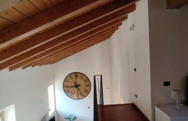 La corte dell'orologio - Foto 12