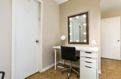Home near Sea World & Lackland - Foto 15