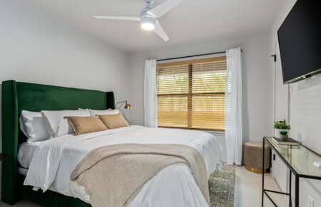 Hot Tub Pool + Firepit + Gameroom ~ Guesthouse - Foto 33